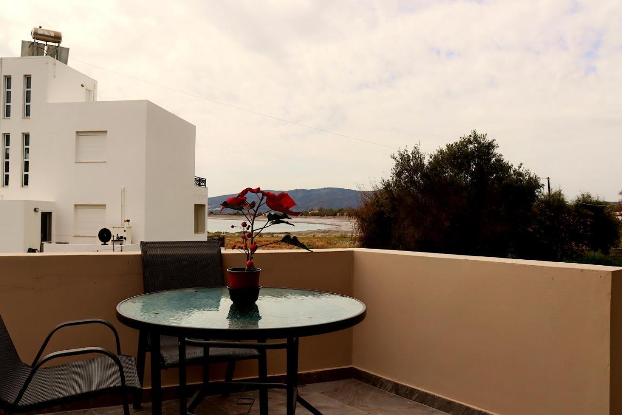 Sea Breeze Apartment Haraki Exterior foto