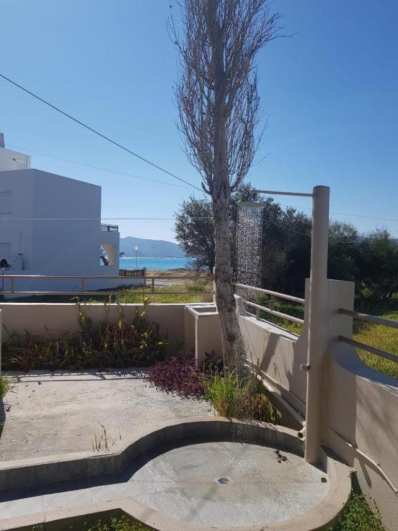 Sea Breeze Apartment Haraki Exterior foto